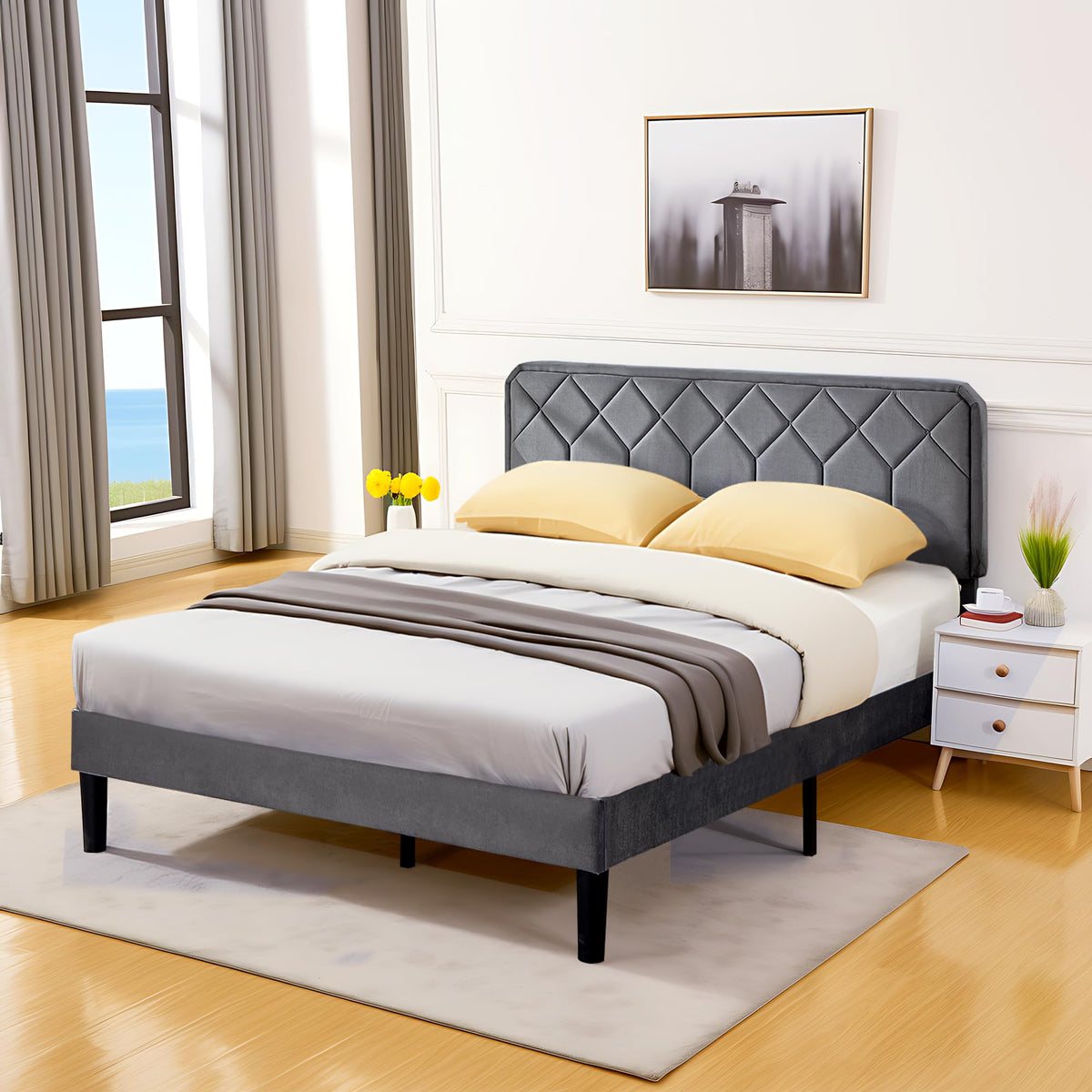 Queen Size Velvet Upholstered Platform Bed Frame Y828