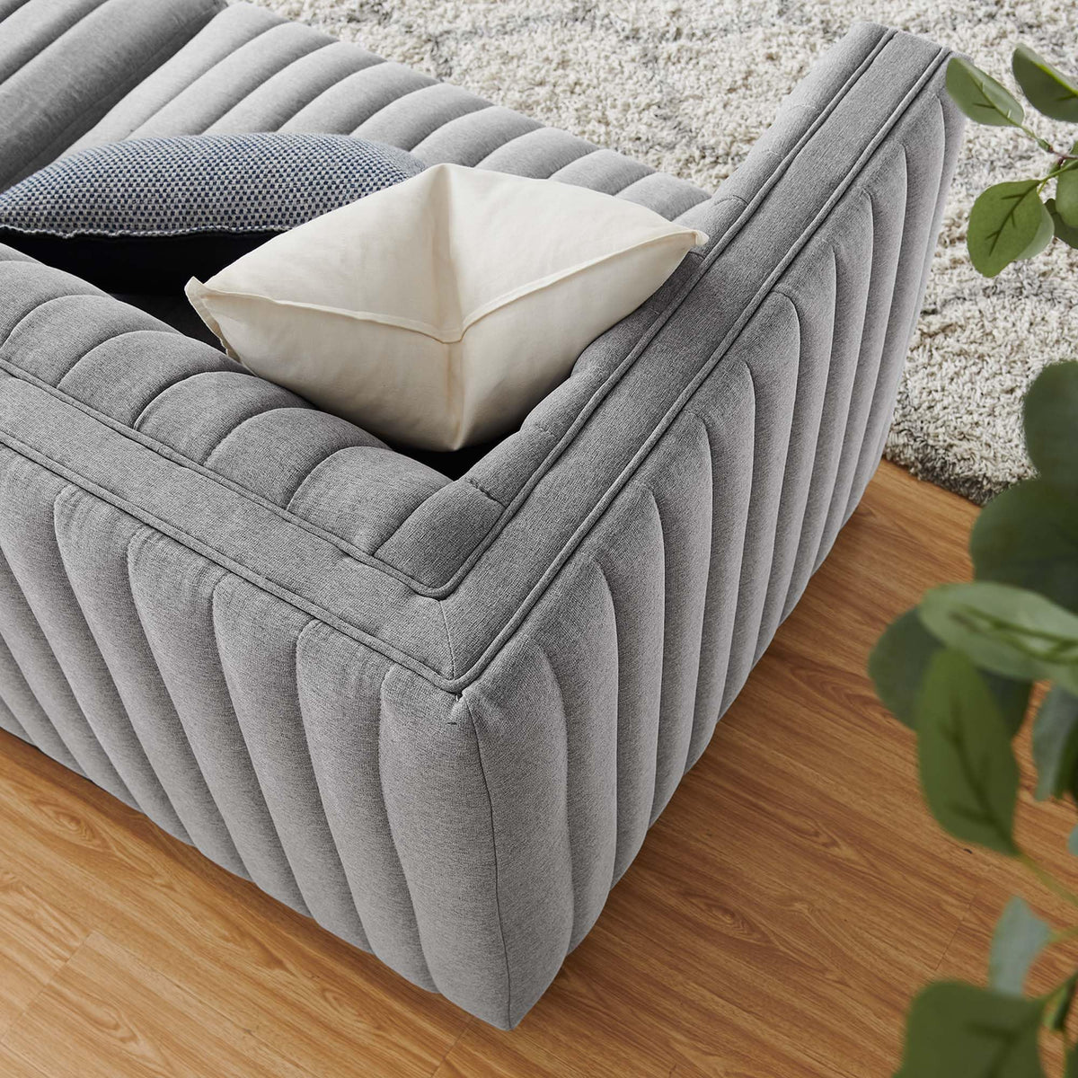 Black Light Gray Tufted Upholstered Loveseat J7187